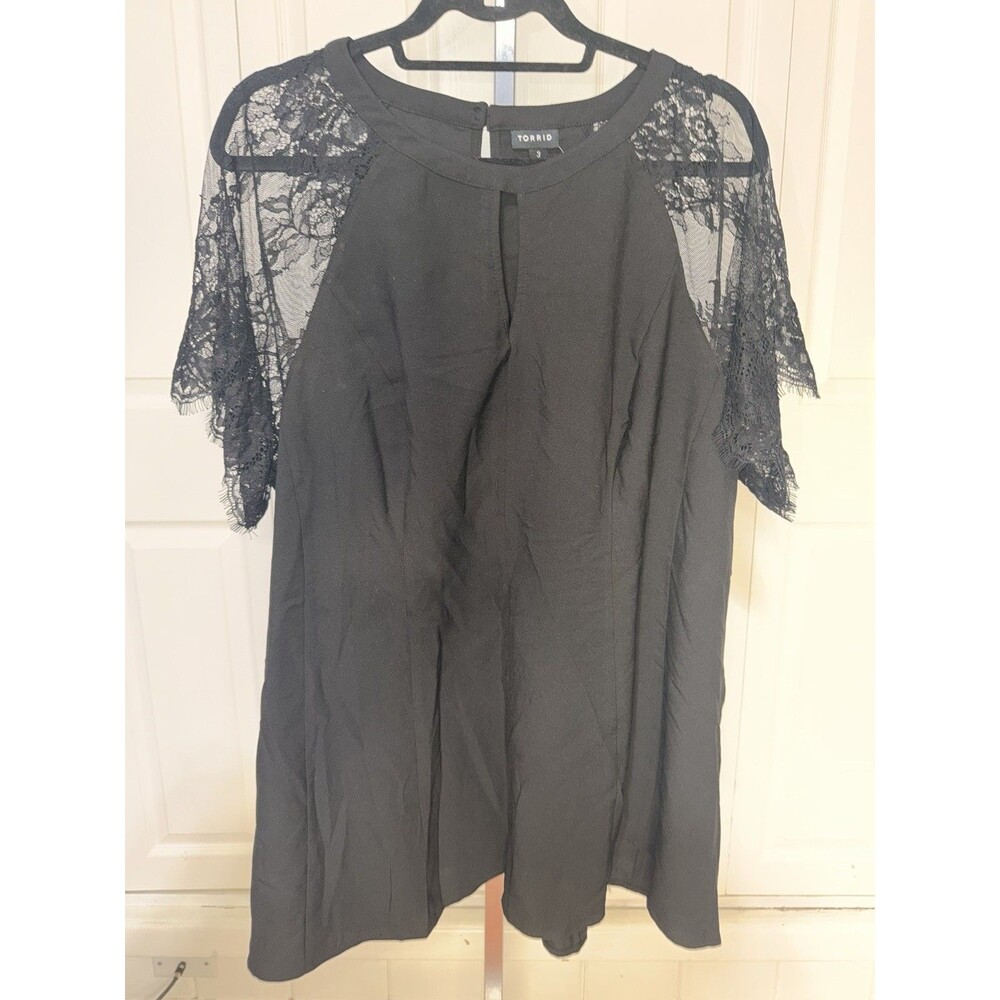Torrid Black Crepe Lace Sleeve Peplum Blouse Top Size 3xl - Picture 1 of 7